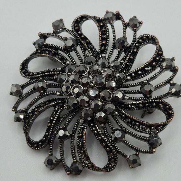 VTG Brooch 2PC Dark Academia Whimsigoth Grunge Spiral Rhinestone Marcasite Pins - Picture 3 of 12